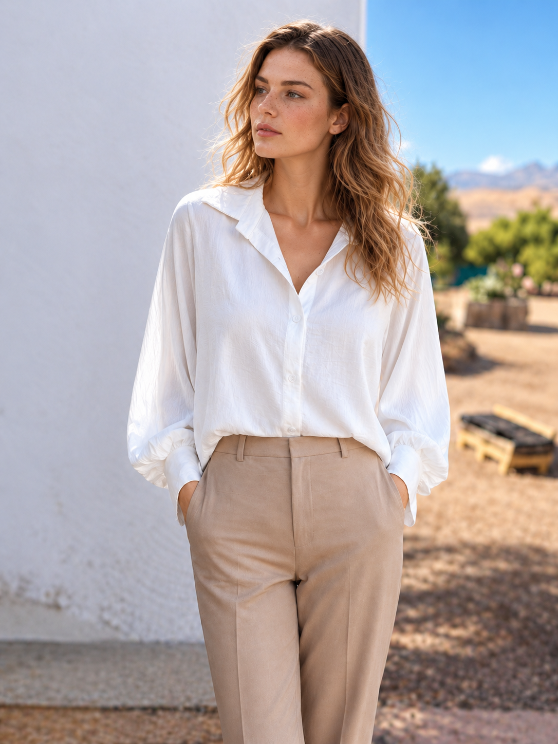 Chemise Aurélia™ – Col à Revers & Manches Bouffantes